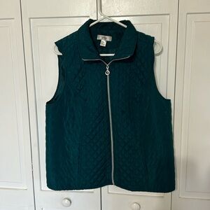 Women’s forest green zip up vest